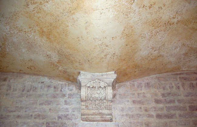 Serrano Venetian Plaster ceiling detail